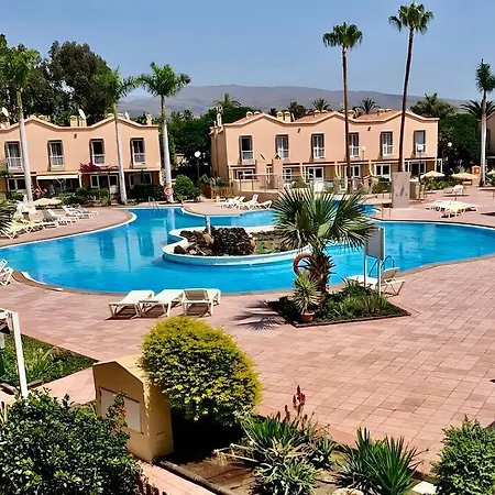 1111 Oasis Club Holiday home