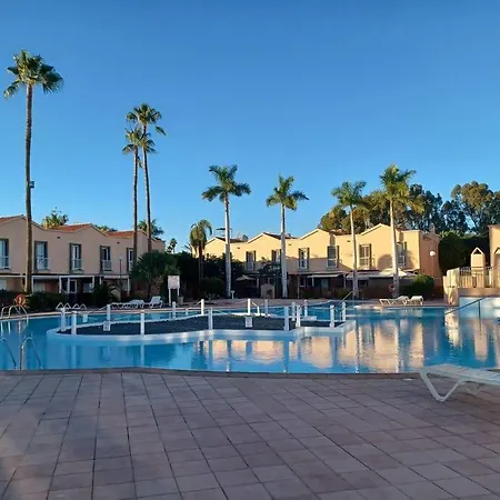 1111 Oasis Club San Bartolomé